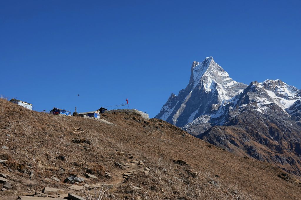 Nous arrivons à View Point et voyons encore mieux le Mardi Himal